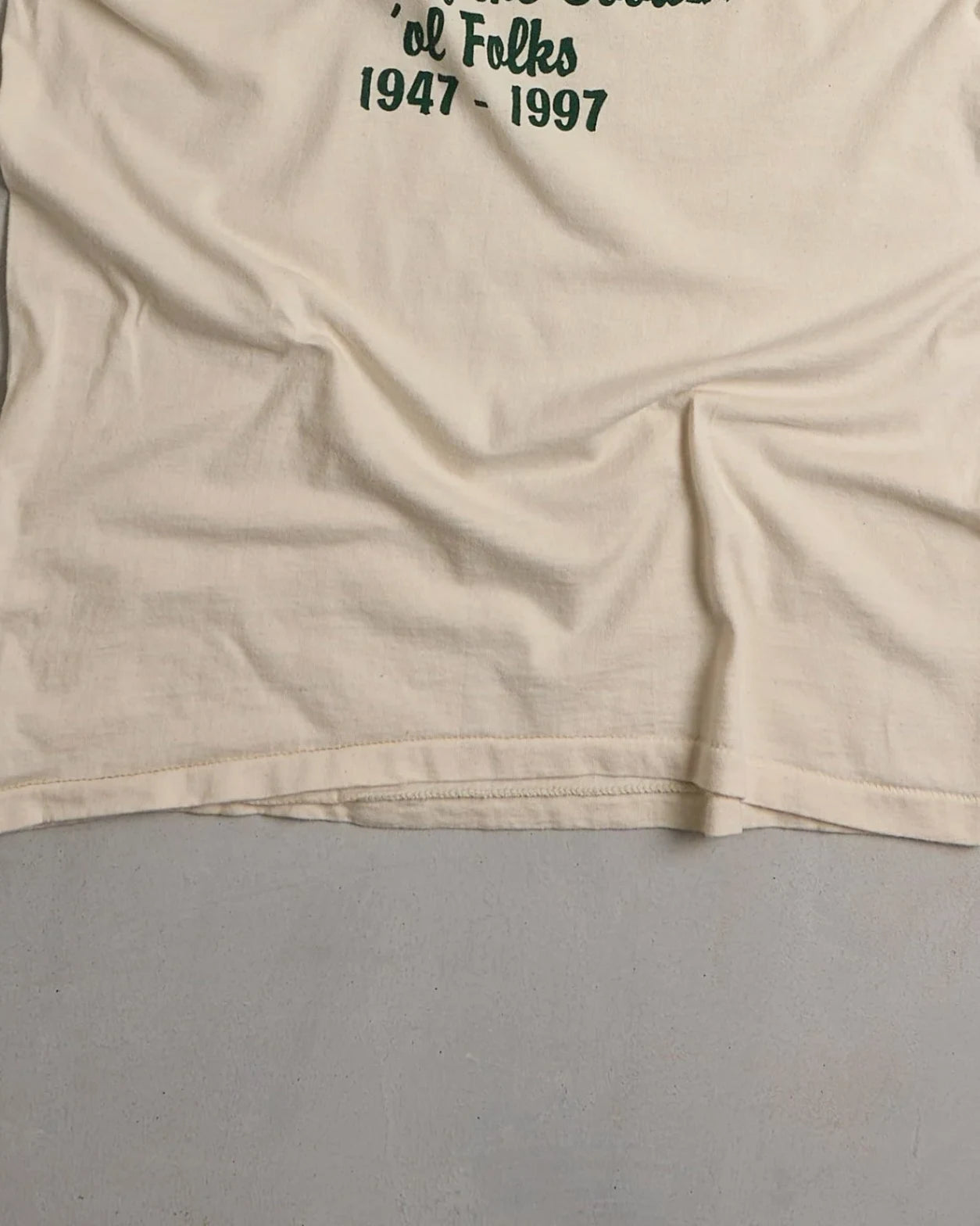 Vintage Bennett's Graphic Single Stitch T-Shirt Bottom