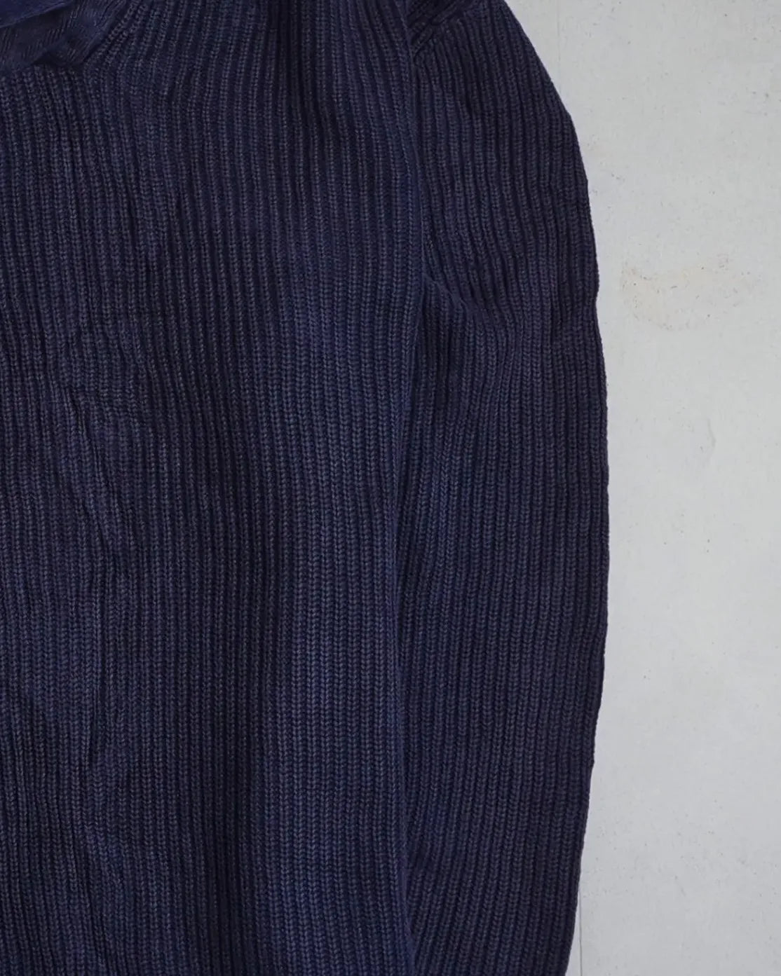 Vintage Nautica Sweater Right