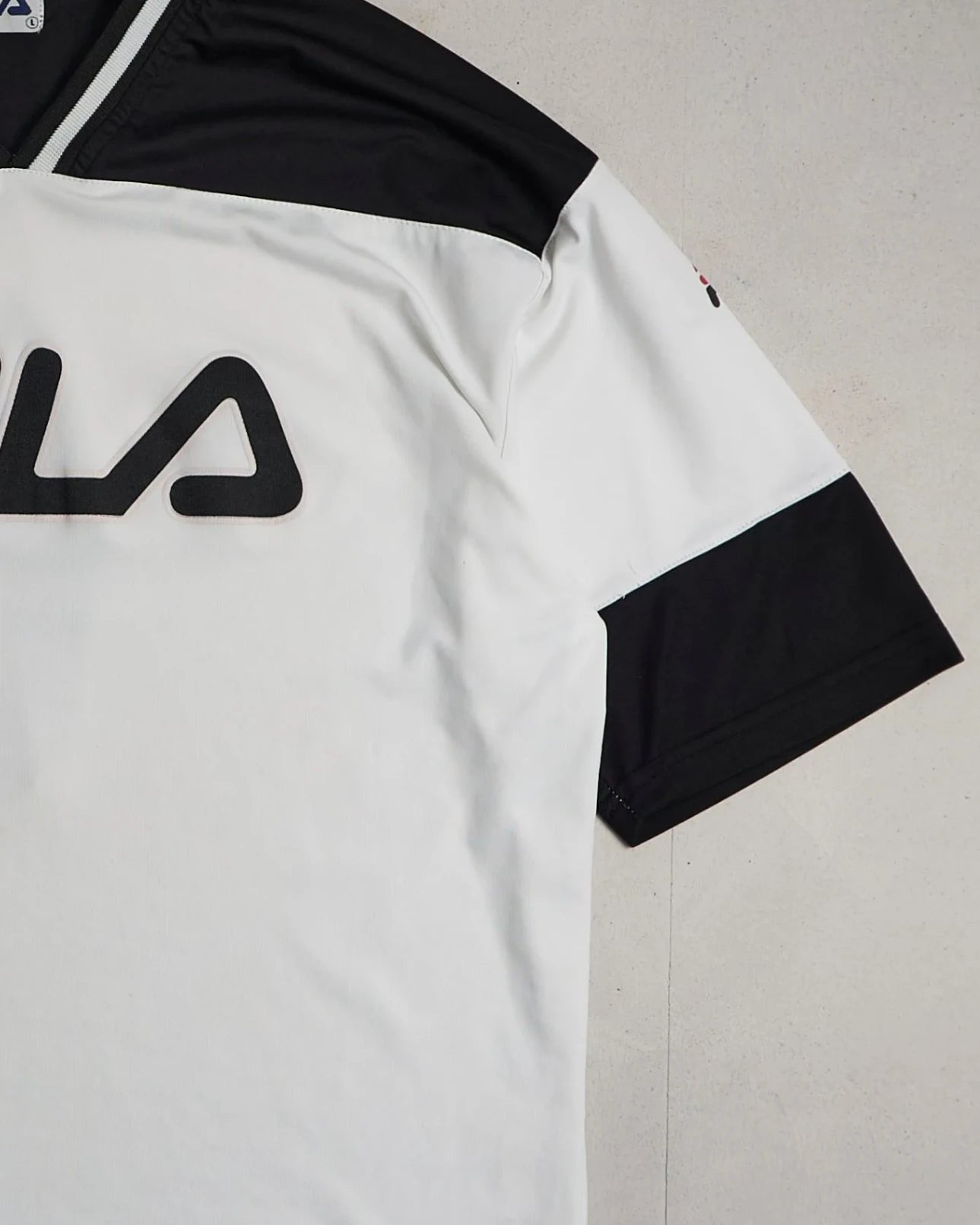 Vintage FILA Jersey Right