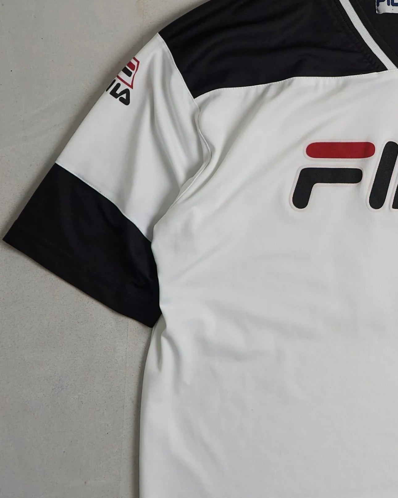 Vintage FILA Jersey Left