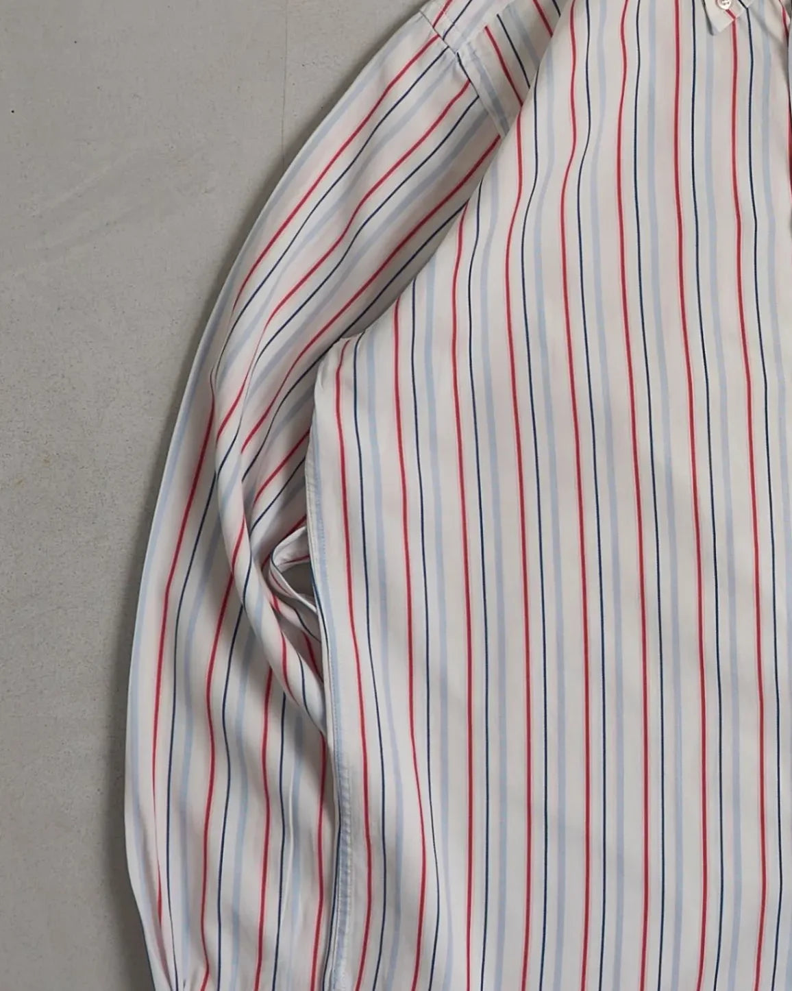 Vintage Tommy Hilfiger Shirt Left